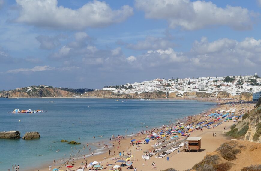 Discover How To Get Weed In Albufeira
