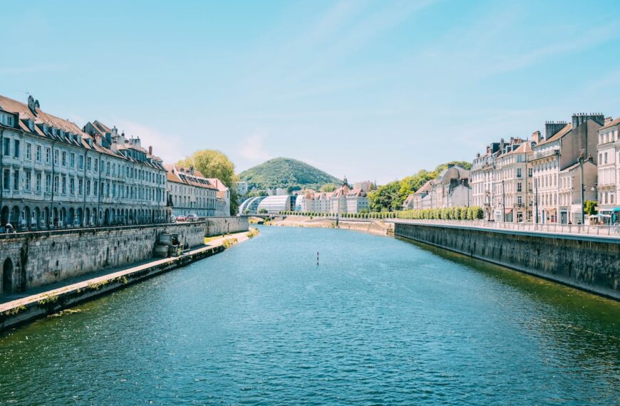 Discover How To Get Weed In Besançon