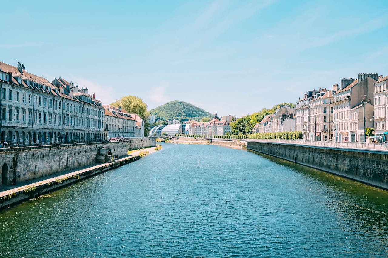 Discover How To Get Weed In Besançon