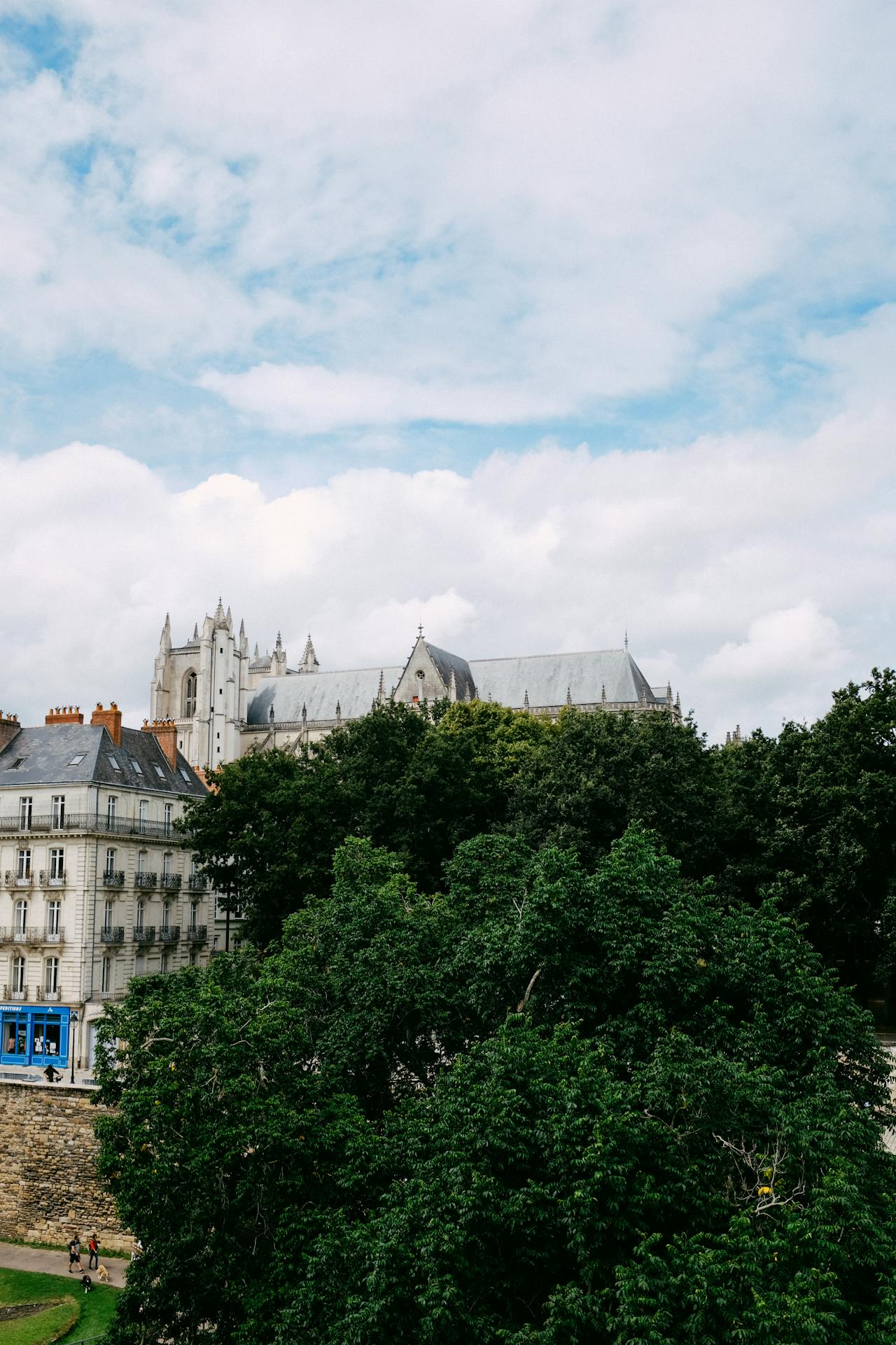Discover How To Get Weed In Nantes