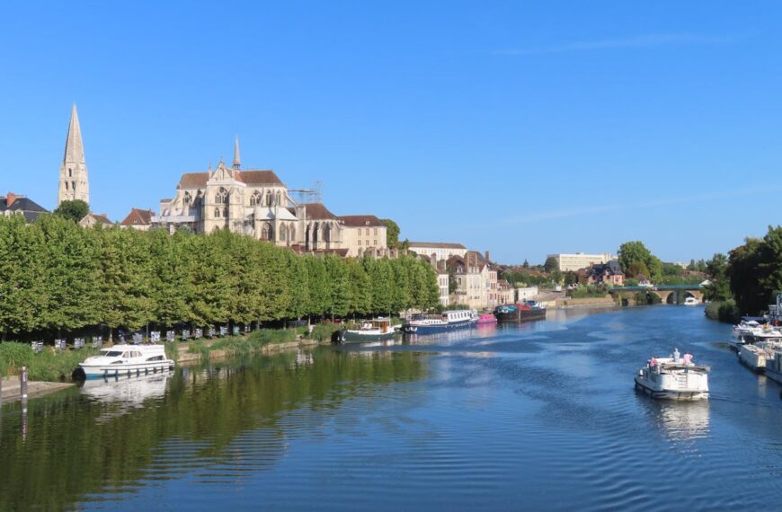 Discover How To Get Weed In Poitiers