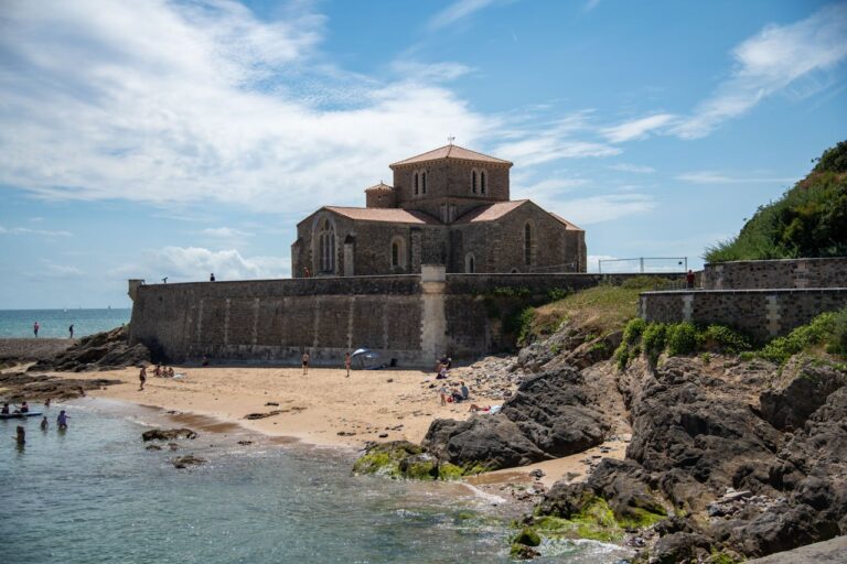 Discover How To Get Weed In Saint-Malo
